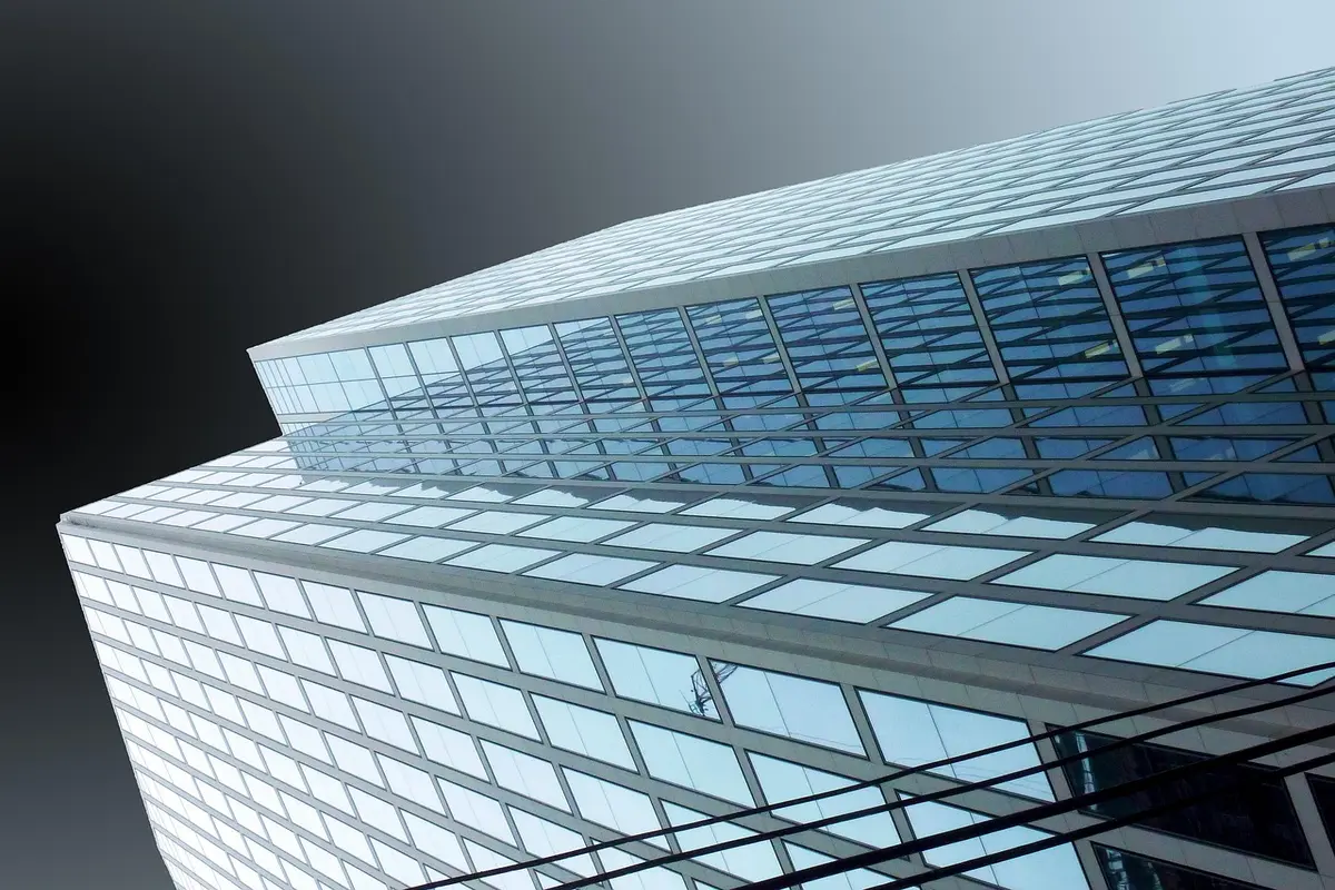 Empresas gigantes que faliram Entenda os maiores casos de falência mundial