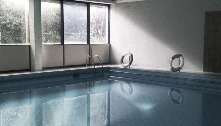 Quanto Custa um Piscineiro Entenda os Preços e Serviços Inclusos