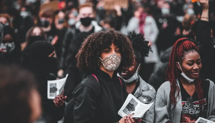 Quem tem 60 anos nasceu em que ano: Entenda